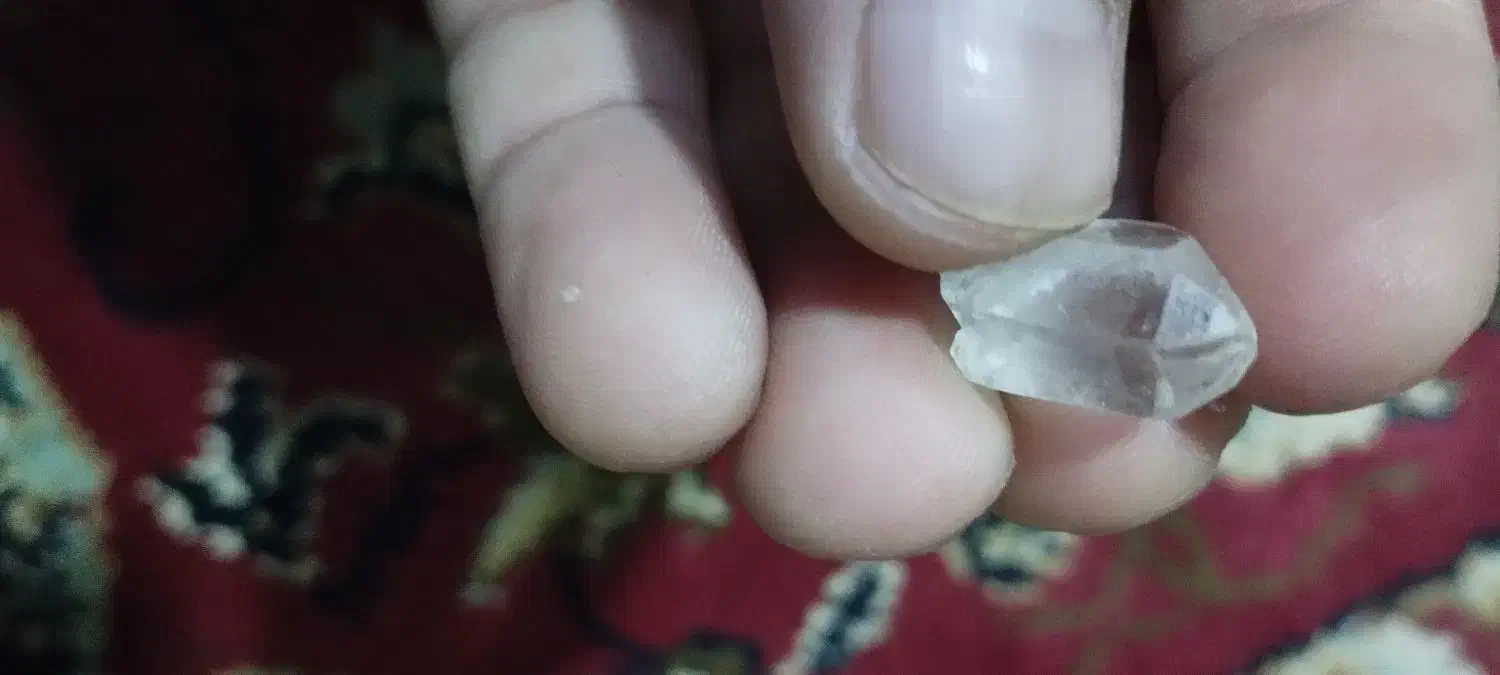 سنگ کوارتز شفاق|جواهرات|سراوان, |دیوار