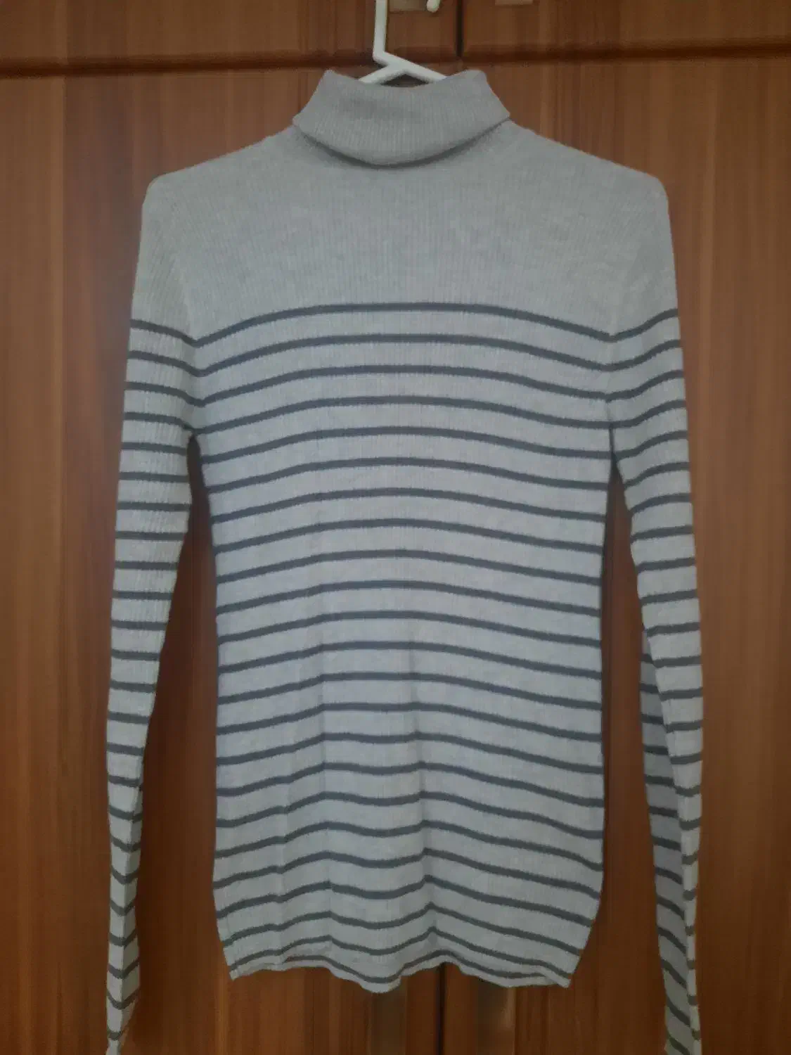 سه عدد لباس گرم زمستانه نو|لباس|شیراز, میرزاکوچک خان|دیوار