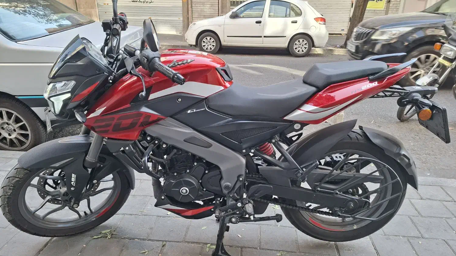 ان اس۲۰۰|موتورسیکلت|تهران, نازی‌آباد|دیوار