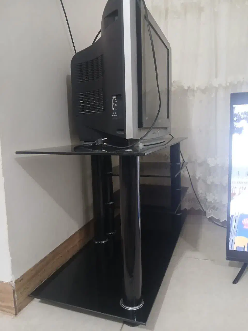 تلویزیون|تلویزیون و پروژکتور|ایلام, |دیوار