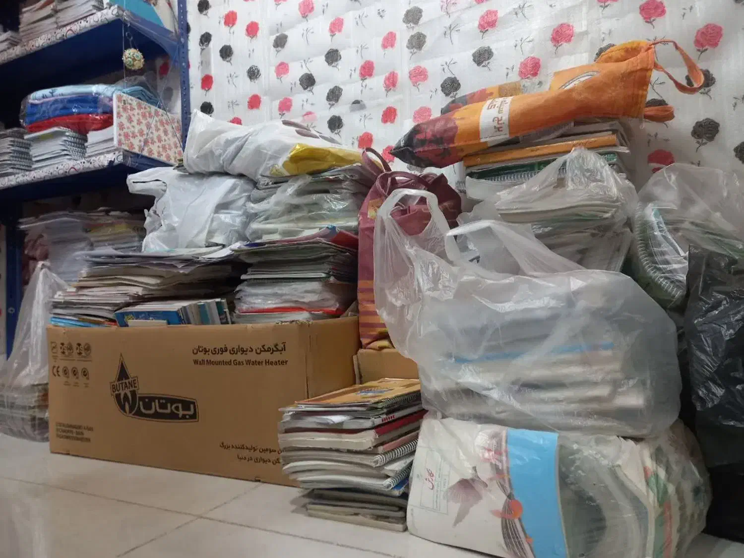 تعویض کتاب و دفتر کهنه با لوازم‌التحریر نو|لوازم التحریر|نجف‌آباد, قدس|دیوار