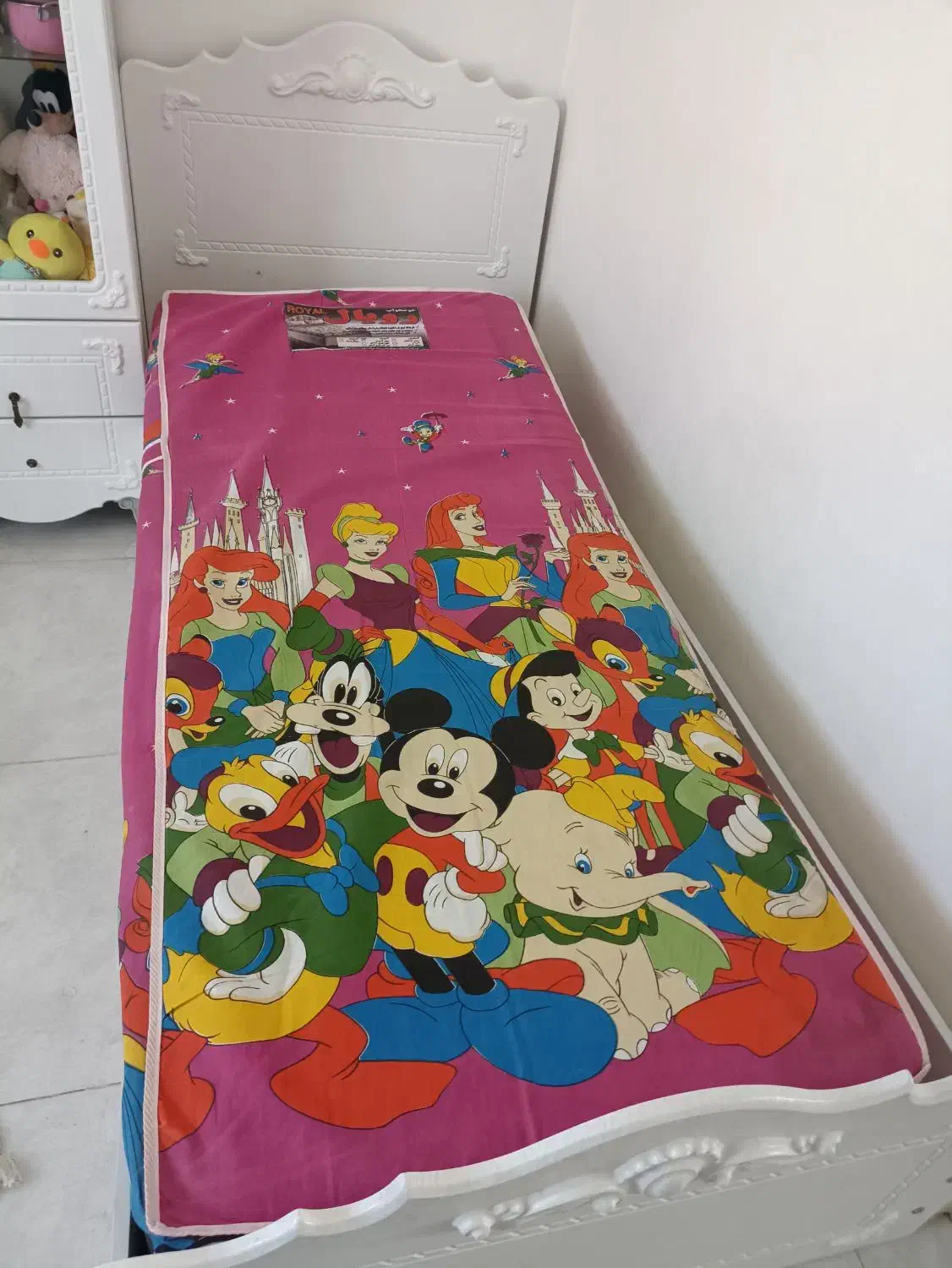 تشک نوجوان جنس خوب سالم|تشک تختخواب|اراک, |دیوار