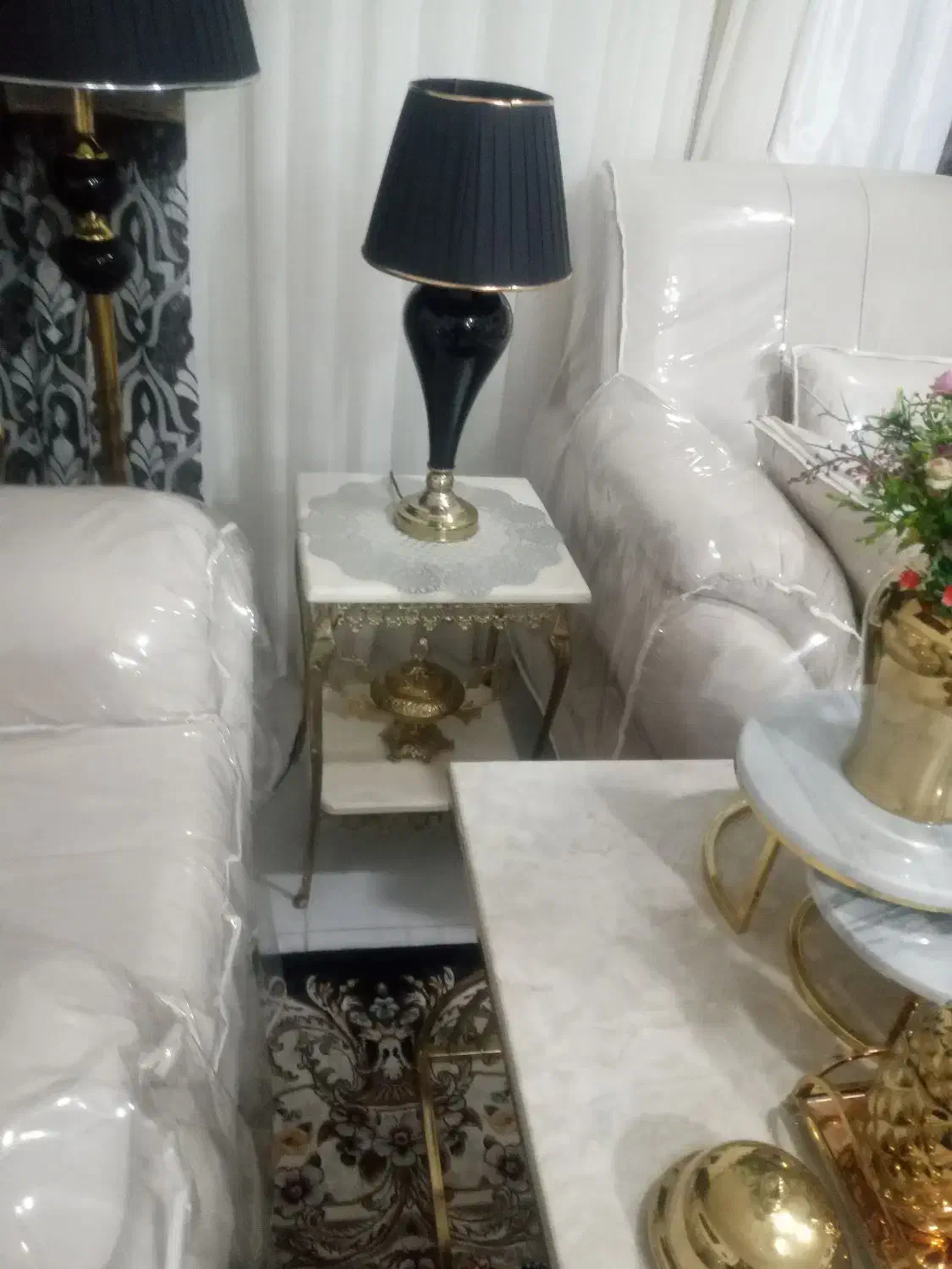 دو عدد میزبرنز|صنایع دستی و سایر لوازم تزئینی|خرمآباد, |دیوار