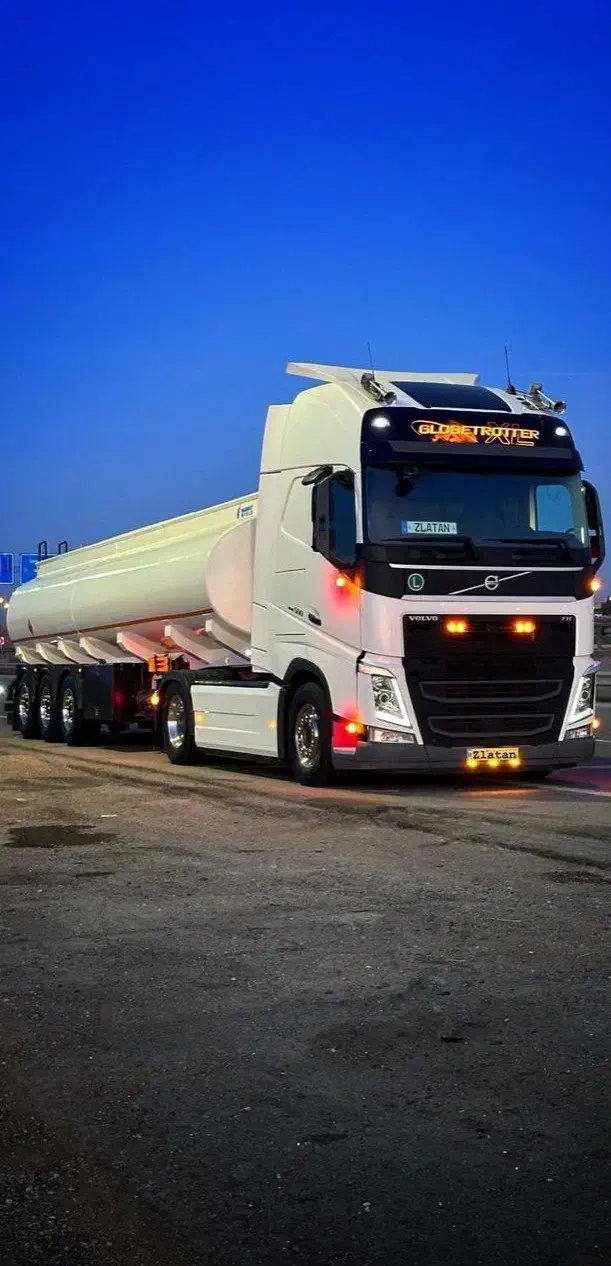 راننده پایه یکم|استخدام حمل و نقل|خرمآباد, |دیوار