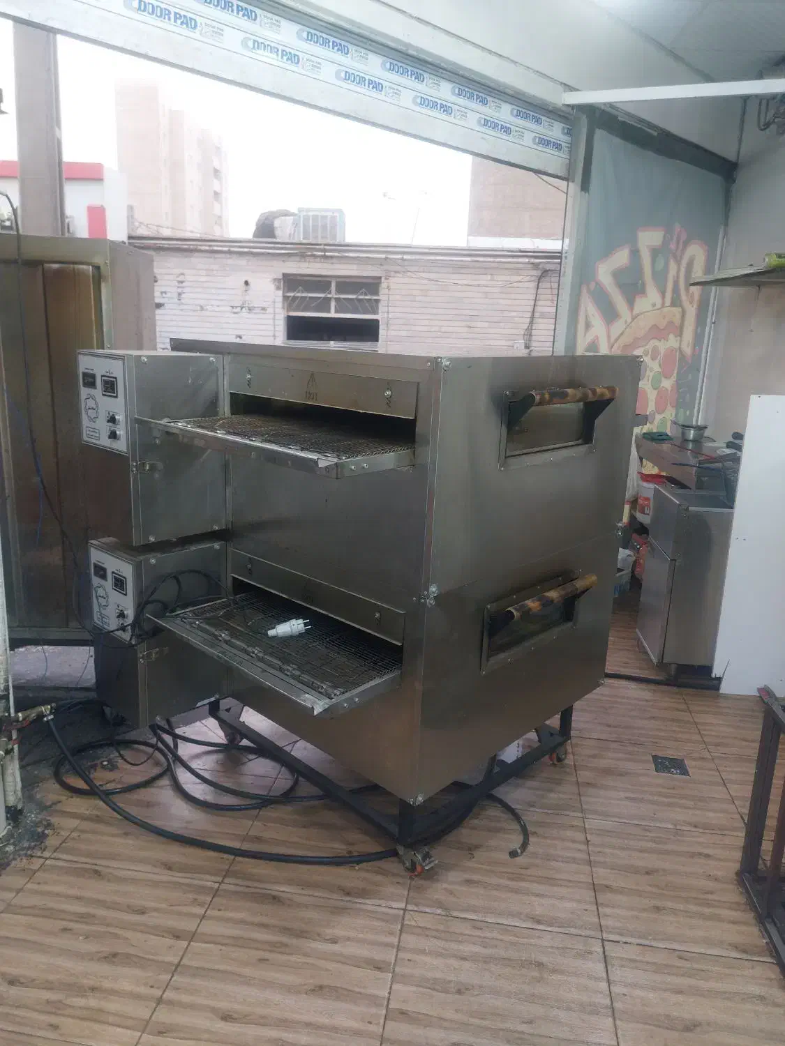 فر پیتزا در حد نو|کافی‌شاپ و رستوران|فردیس, سرحدی|دیوار