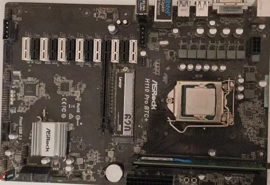 سی پی یو cpu core i3 7100 مادربورد h110 کیس گرین|قطعات و لوازم جانبی رایانه|قم, بلوار امین و ساحلی|دیوار