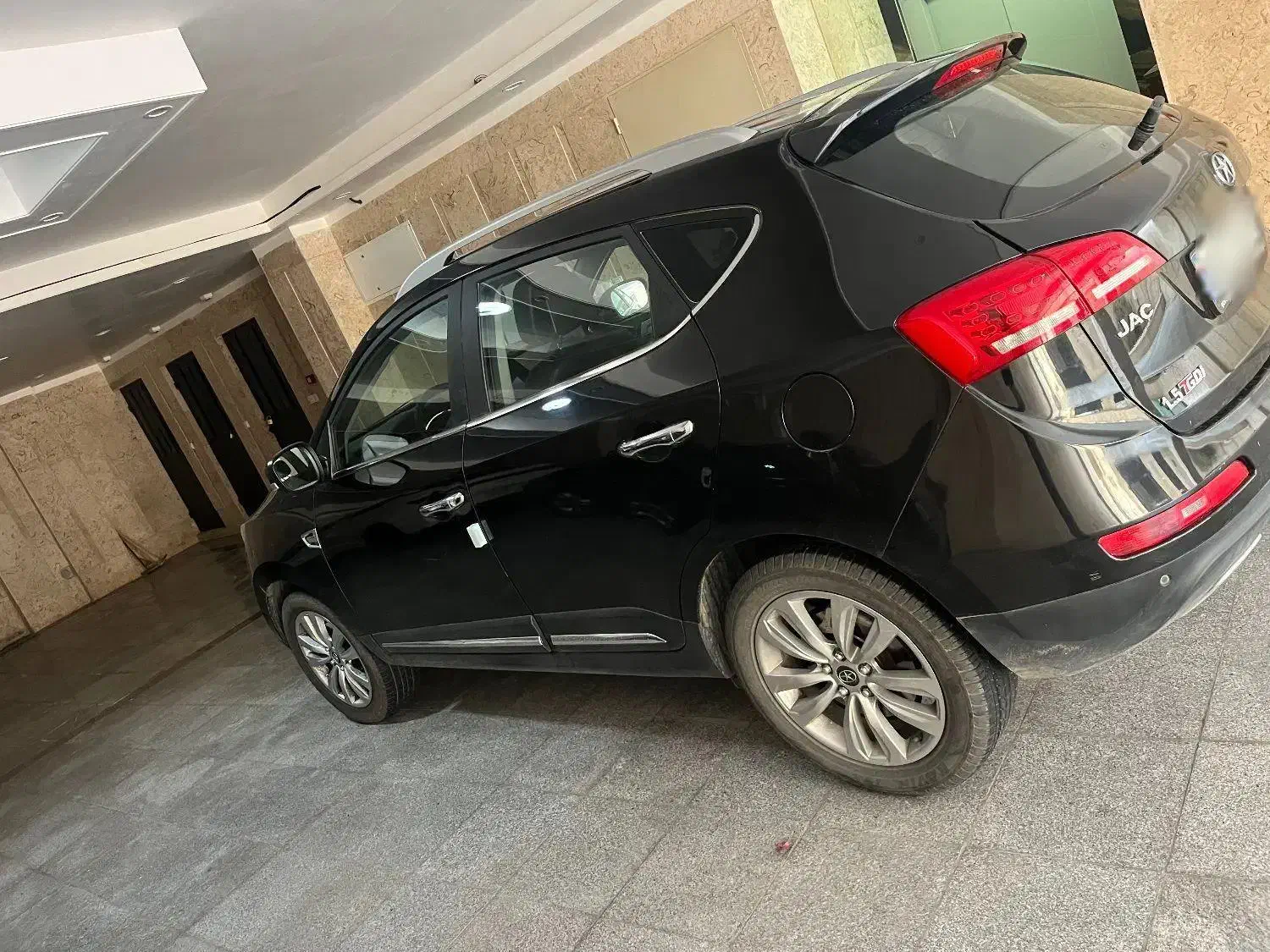 جک s5 مشکی مدل ۱۴۰۲|خودرو سواری و وانت|قم, زنبیل آباد|دیوار