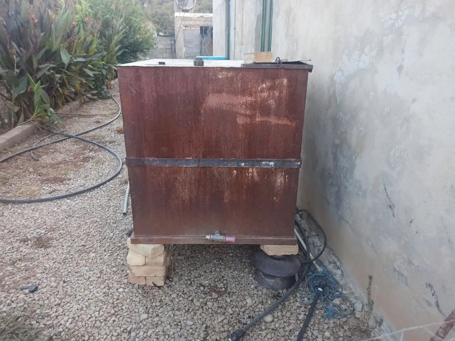 تانکر|ابزارآلات|لوداب, |دیوار