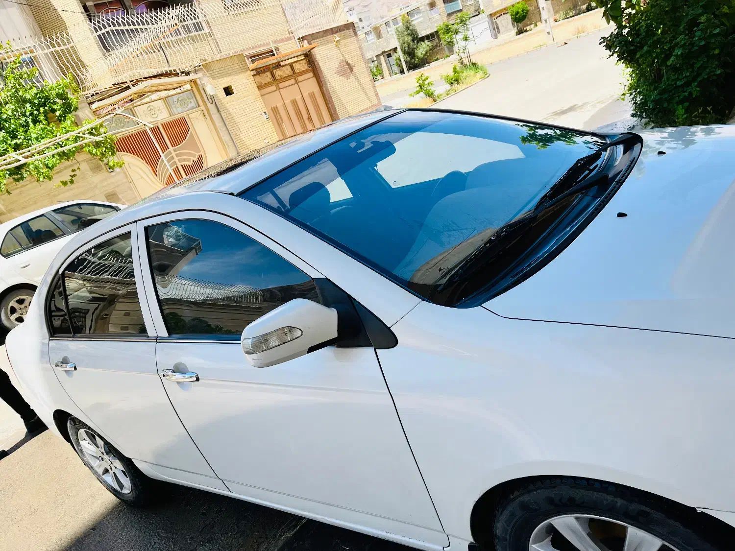 لیفان ۶۲۰ ۱۸۰۰|خودرو سواری و وانت|خمینی‌شهر, |دیوار