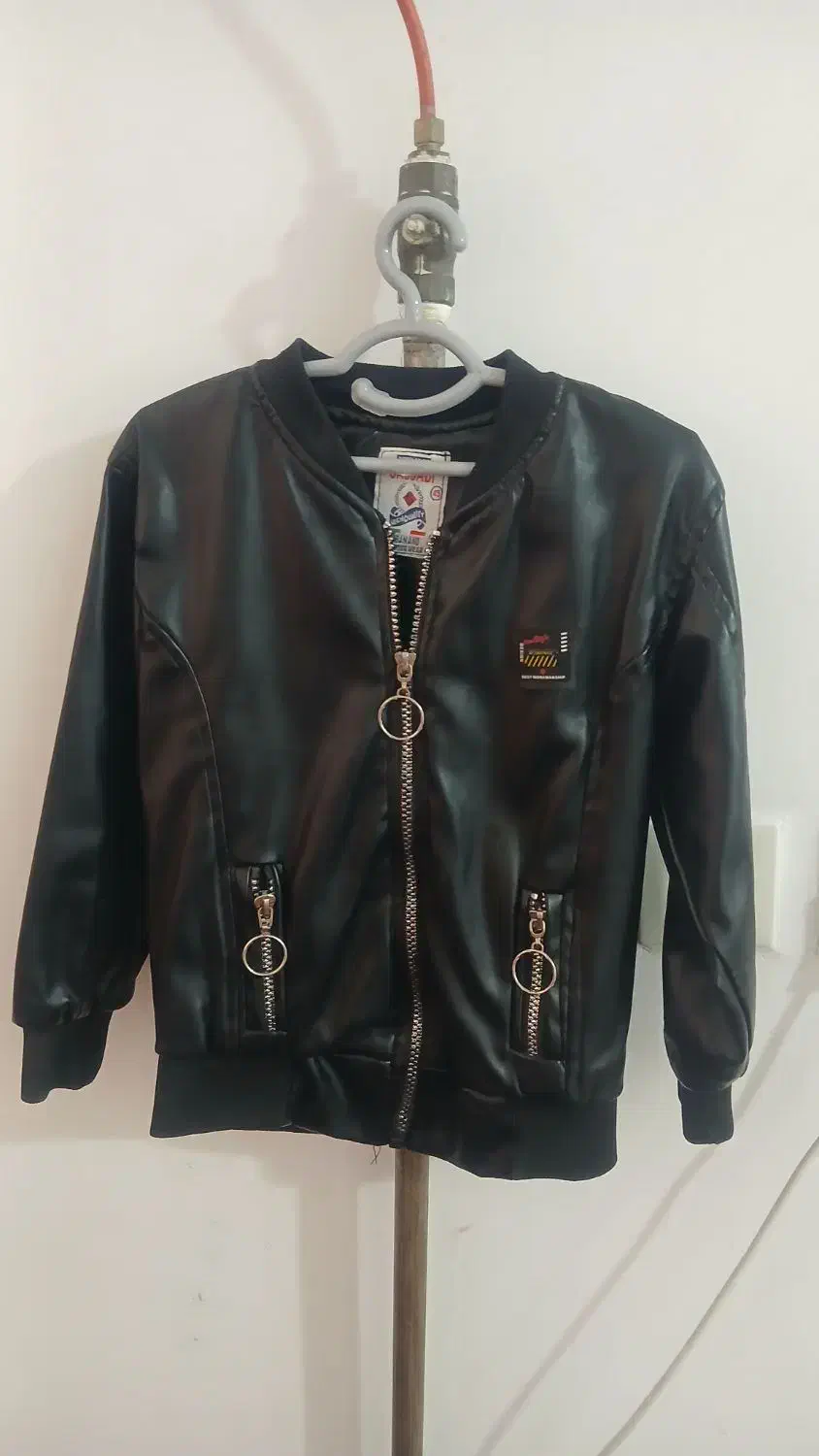 کاپشن چرم بچگانه|کفش و لباس بچه|آذرشهر, |دیوار