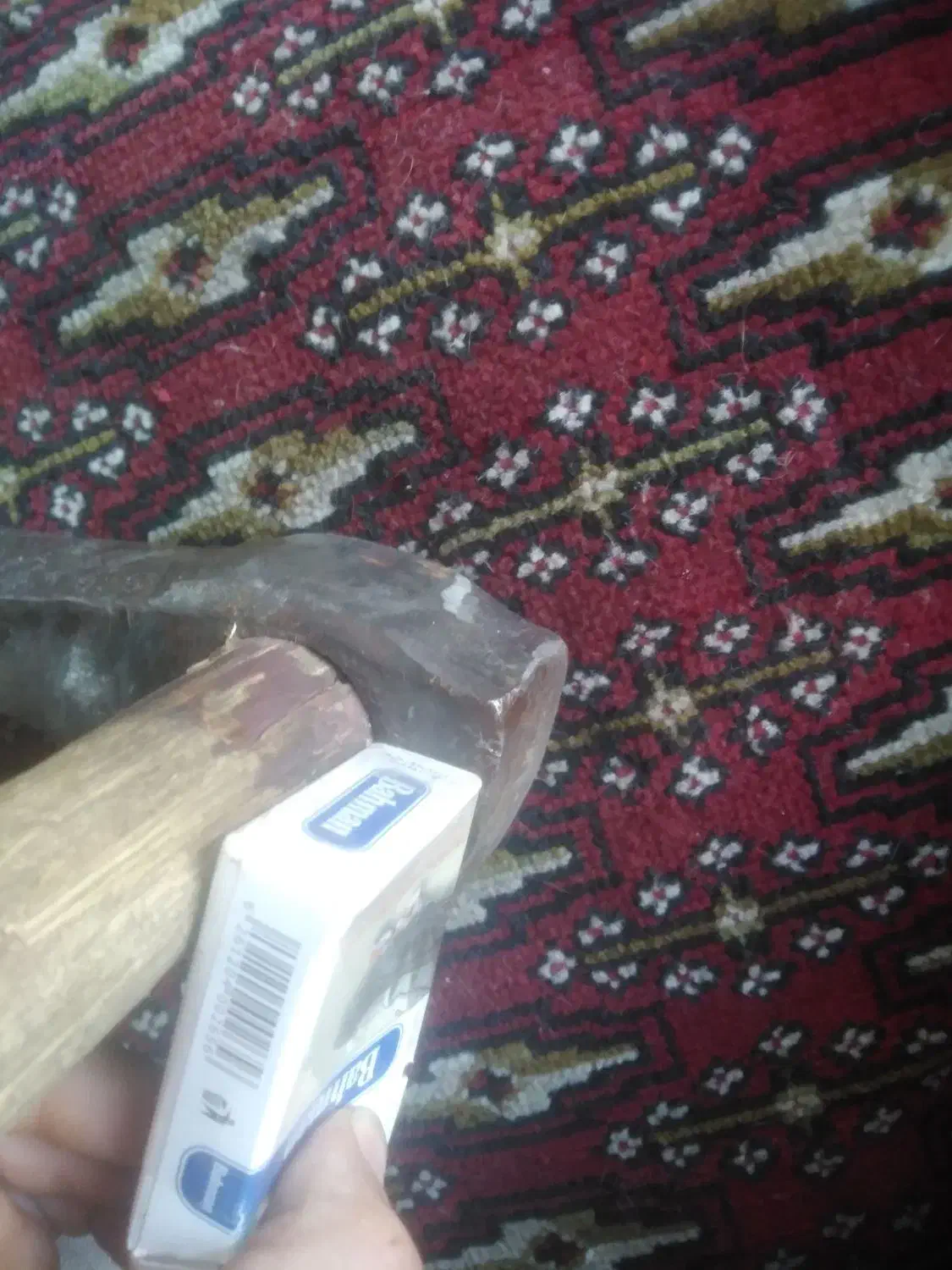 تبر قدیمی حدود 60 ال 70 ساله|کلکسیون اشیاء عتیقه|اصفهان, هفتون|دیوار