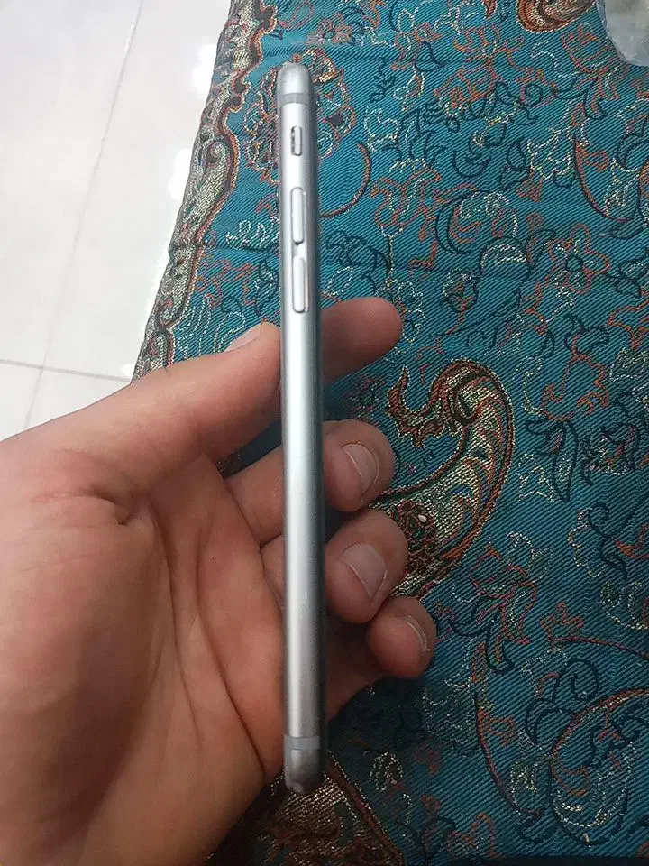 موبایل‌ آیفون 6|موبایل|رباط‌کریم, شترخوار|دیوار