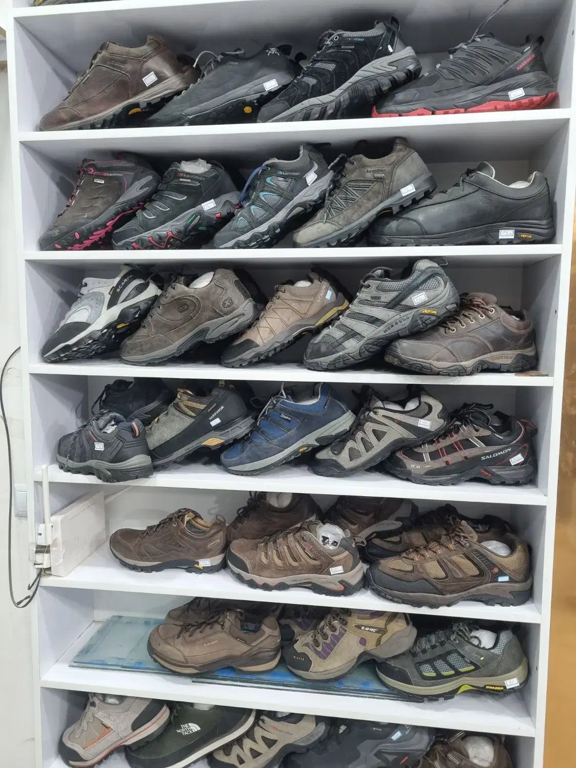 کفش کوهنوردی طبیعت گردی walking اورجینال|کیف، کفش، کمربند|ساری, |دیوار