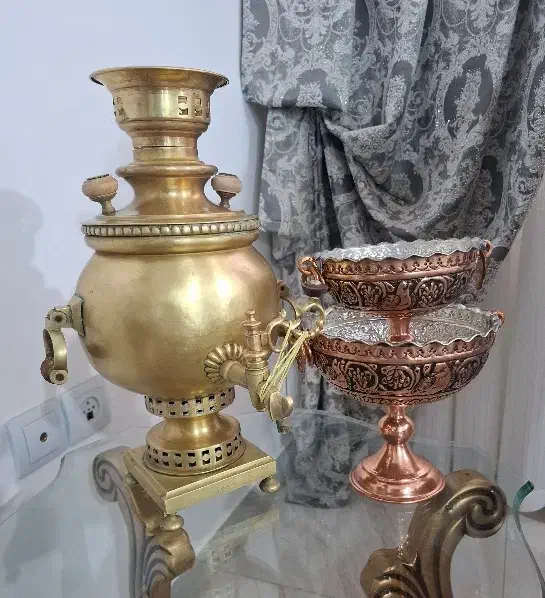 سماور روسی بکر|کلکسیون اشیاء عتیقه|خمینی‌شهر, |دیوار