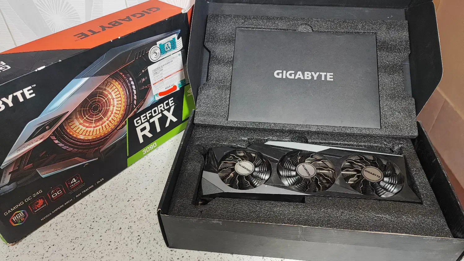 کارت گرافیک 3090 گیگابایت OC 24gig|قطعات و لوازم جانبی رایانه|اصفهان, خلجا|دیوار