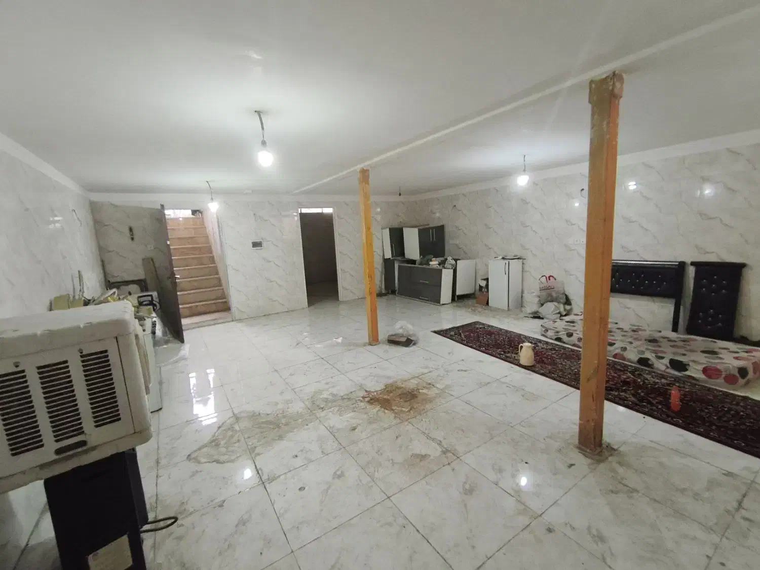 ۹۰متر/کارگاه/والفجر/با اتاق خواب/کف و دیوار سرامیک|اجارهٔ مغازه و غرفه|تهران, والفجر (افسریه)|دیوار