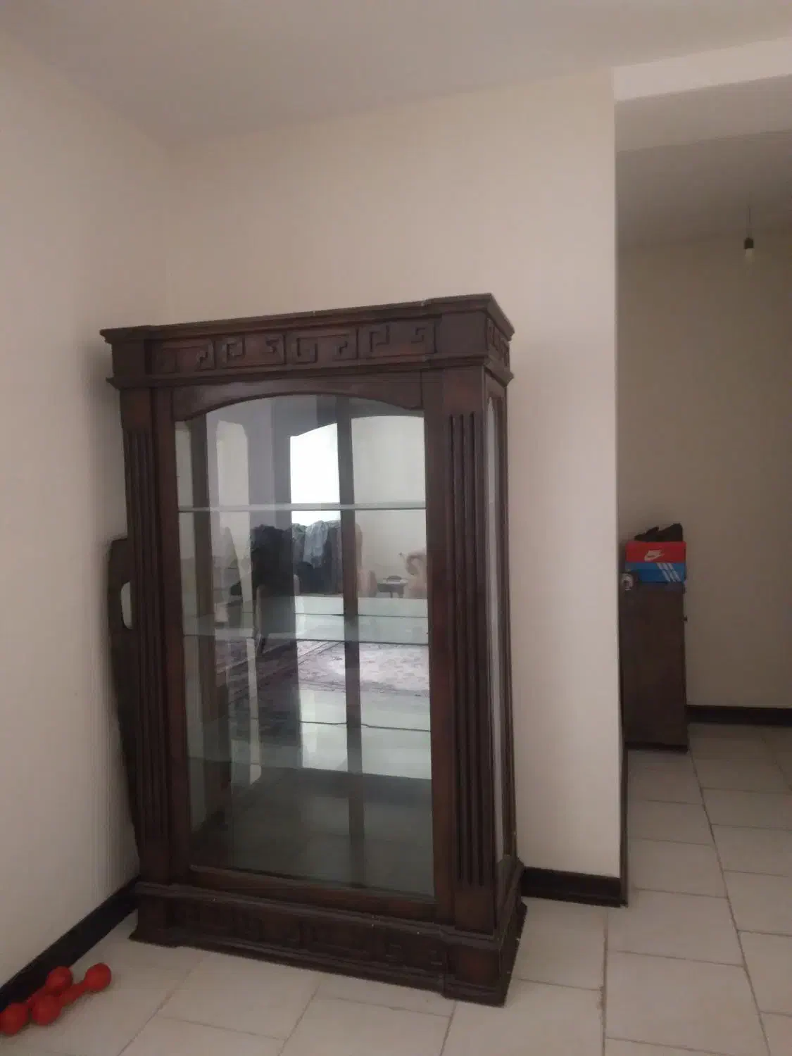 ویترین چوب گردو|بوفه، ویترین، کنسول|هشتگرد, فاز ۷ مهستان|دیوار