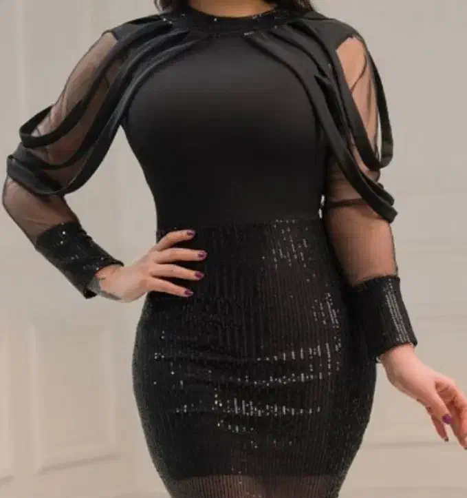 مجلسی کوتاه|لباس|محمدشهر, محمدشهر|دیوار