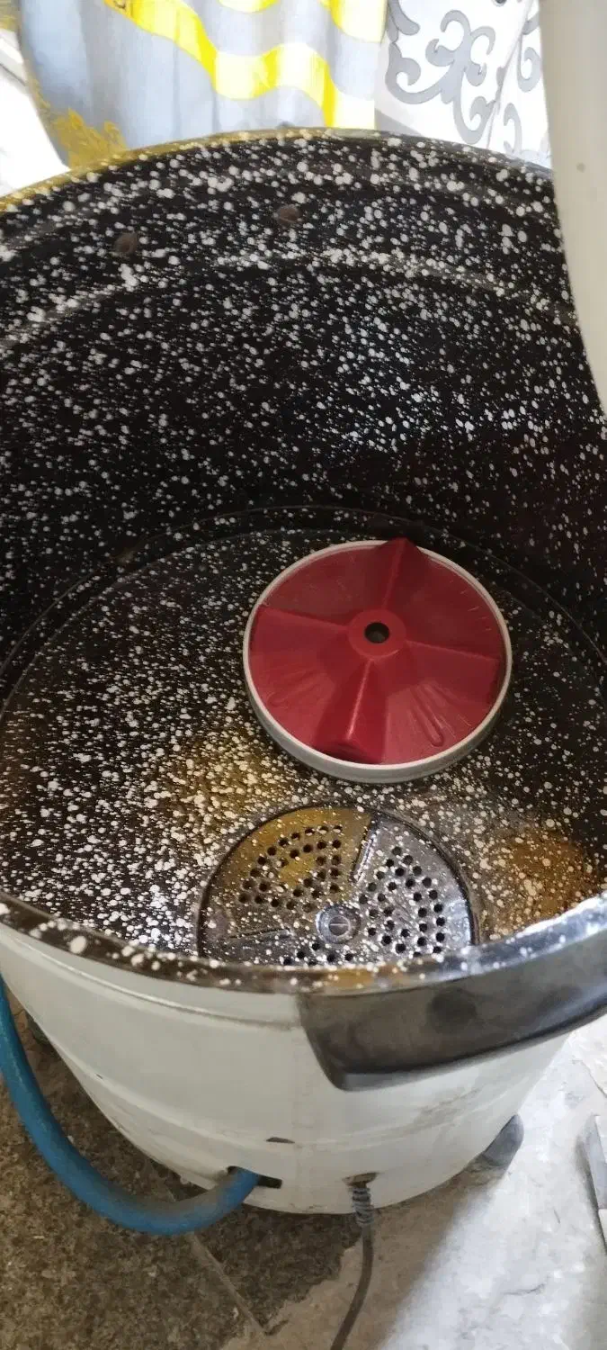 لباسشویی بشکه ای|ماشین لباسشویی و خشک‌کن لباس|اصفهان, بوزان|دیوار