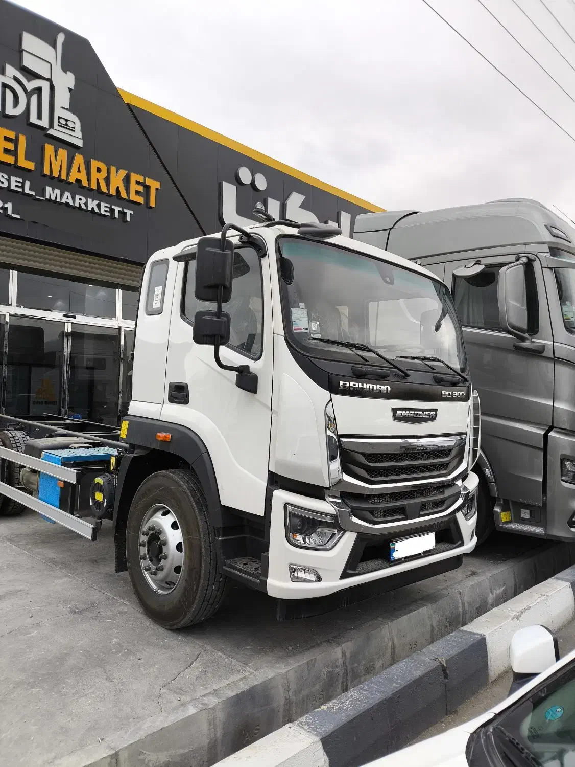 امپاور تک باری و کمپرسی مدل ۴۰۴ و ۴۰۳|خودرو سنگین|اسلامشهر, شاطره|دیوار