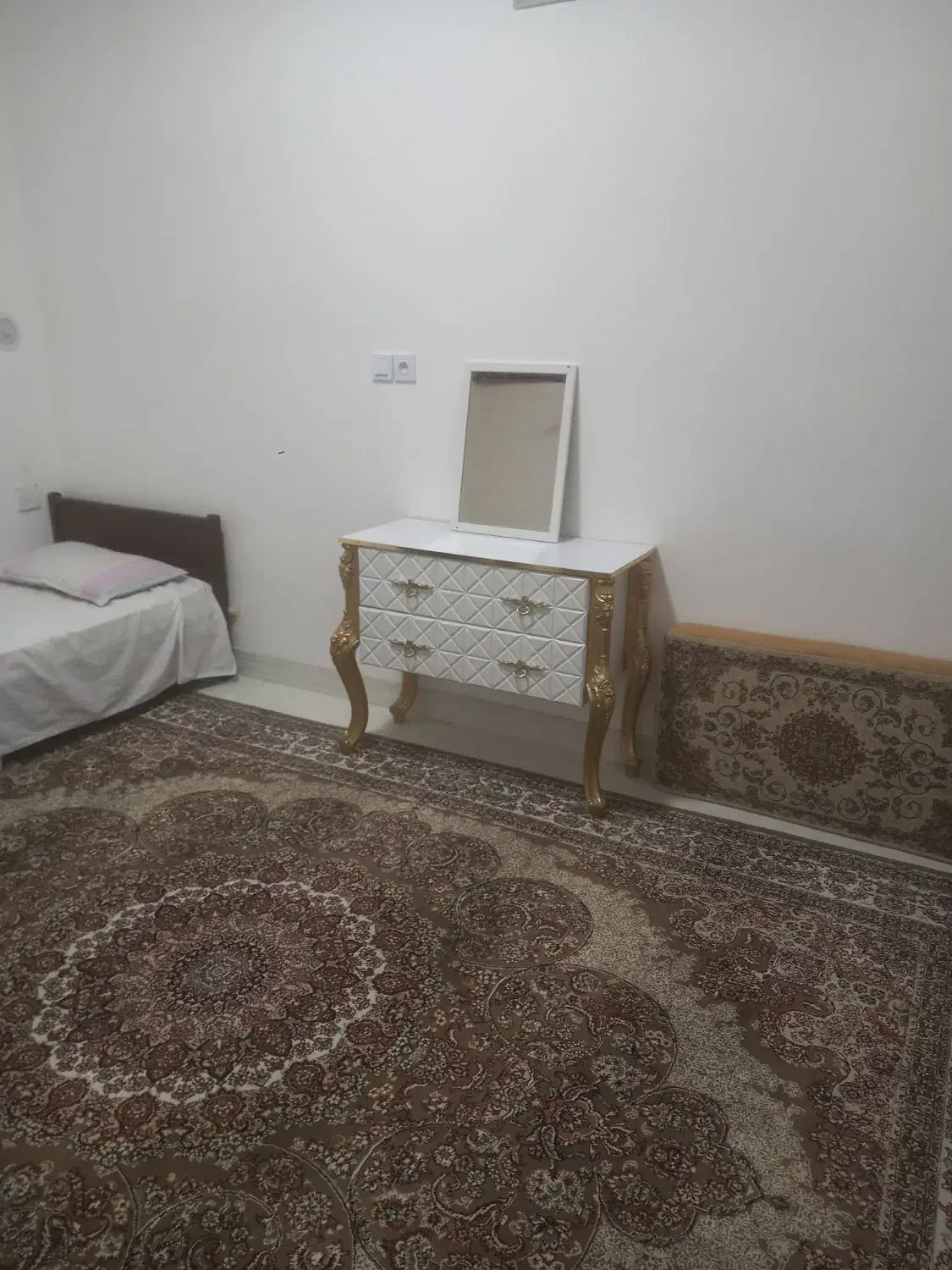 خانه دوخواب ۱۱۰متر|اجارهٔ کوتاهمدت آپارتمان و سوئیت|طبس, |دیوار