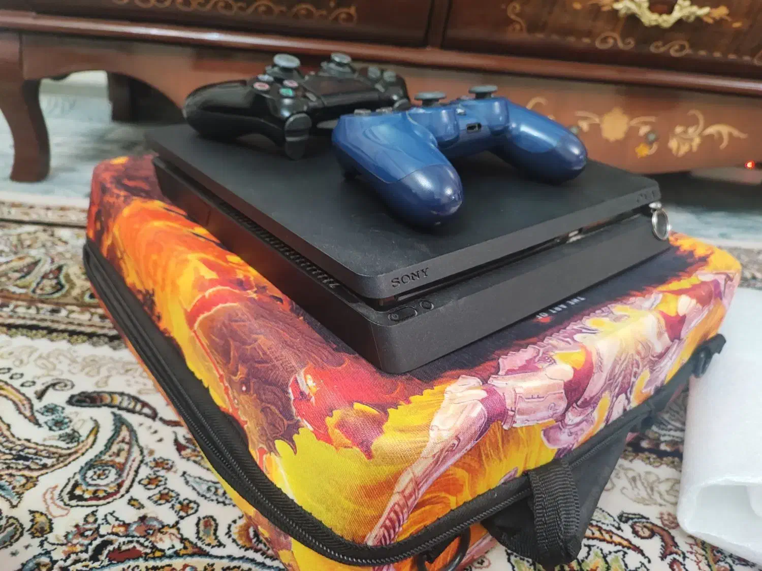 Ps4 دست دوم . همراه با کیف و رم|کنسول، بازی ویدئویی و آنلاین|بستان آباد, |دیوار