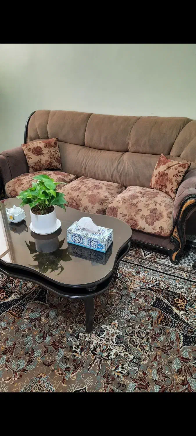 مبلمان ۷ نفره|مبلمان خانگی و میز عسلی|مشهد, خرمشهر|دیوار