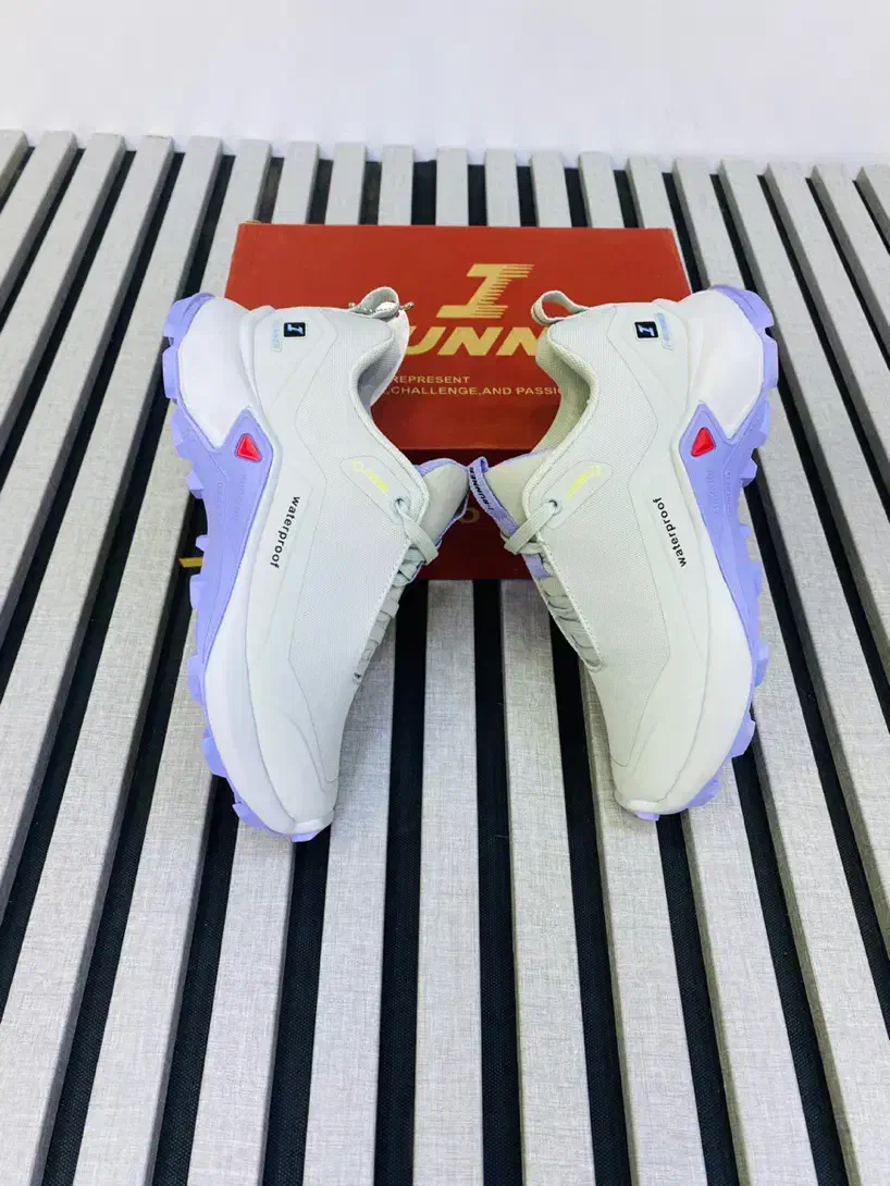 کتونی I-Runner|کیف، کفش، کمربند|بانه, |دیوار