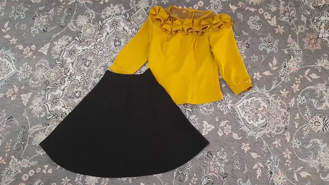 شومیز دامن|لباس|فلاورجان, |دیوار