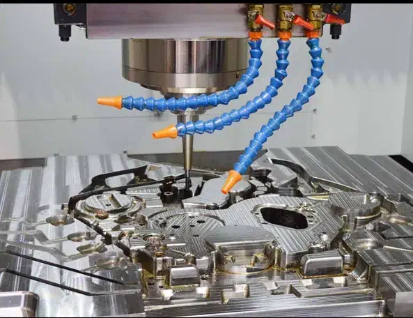 قطعه‌تراشی ، قالب‌سازی و فرز CNC سه‌محور شهر قدس|خدمات پیشه و مهارت|قدس, هفت جوی|دیوار