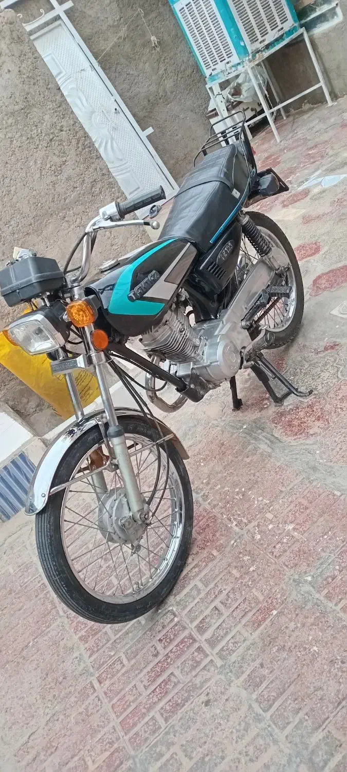 مدارک تکمیل|موتورسیکلت|آیسک, |دیوار