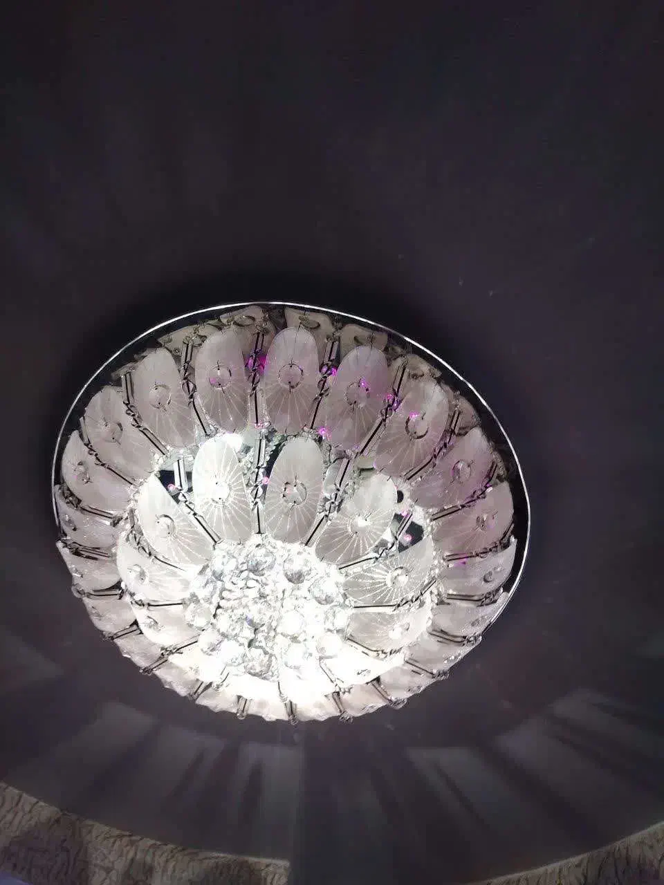 لوستر سقفی|لوستر و چراغ آویز|اصفهان, بهارستان|دیوار