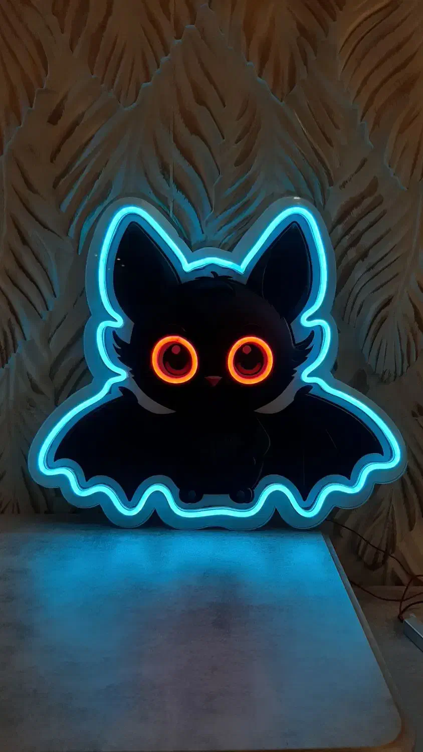 طراحی و ساخت انواع تابلو نئون|ریسه و چراغ تزئینی|بیرجند, |دیوار