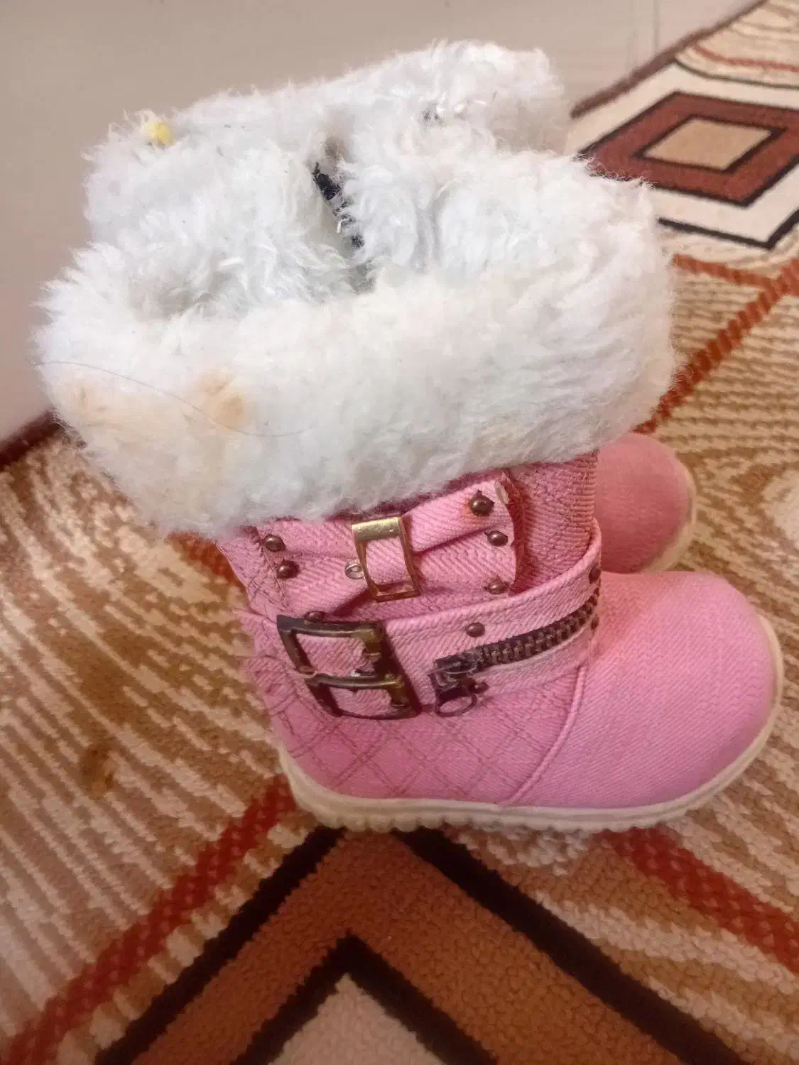 نیم پوت|کیف، کفش، کمربند|جوانرود, |دیوار