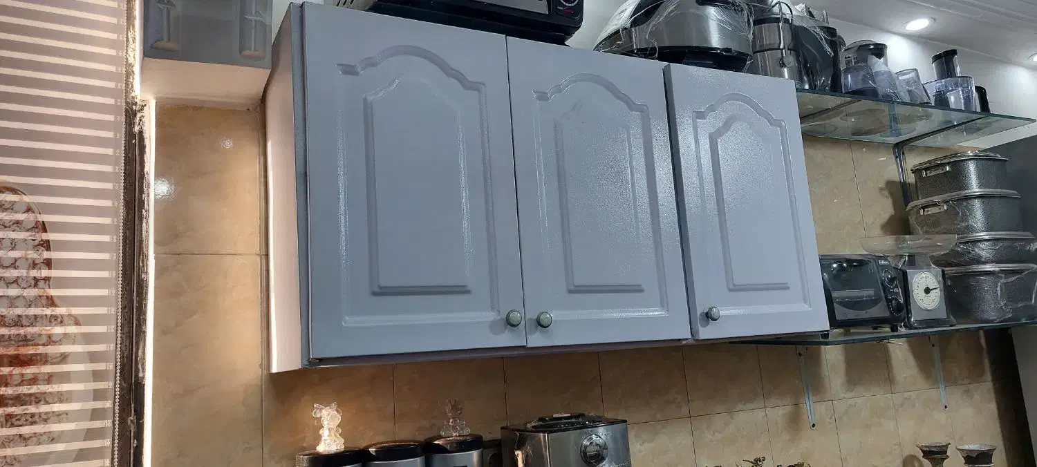 کابینت آشپزخانه و هود و اجاق گاز|آب‌چکان و نظم‌دهنده ظروف|قرچک, زیبا شهر|دیوار