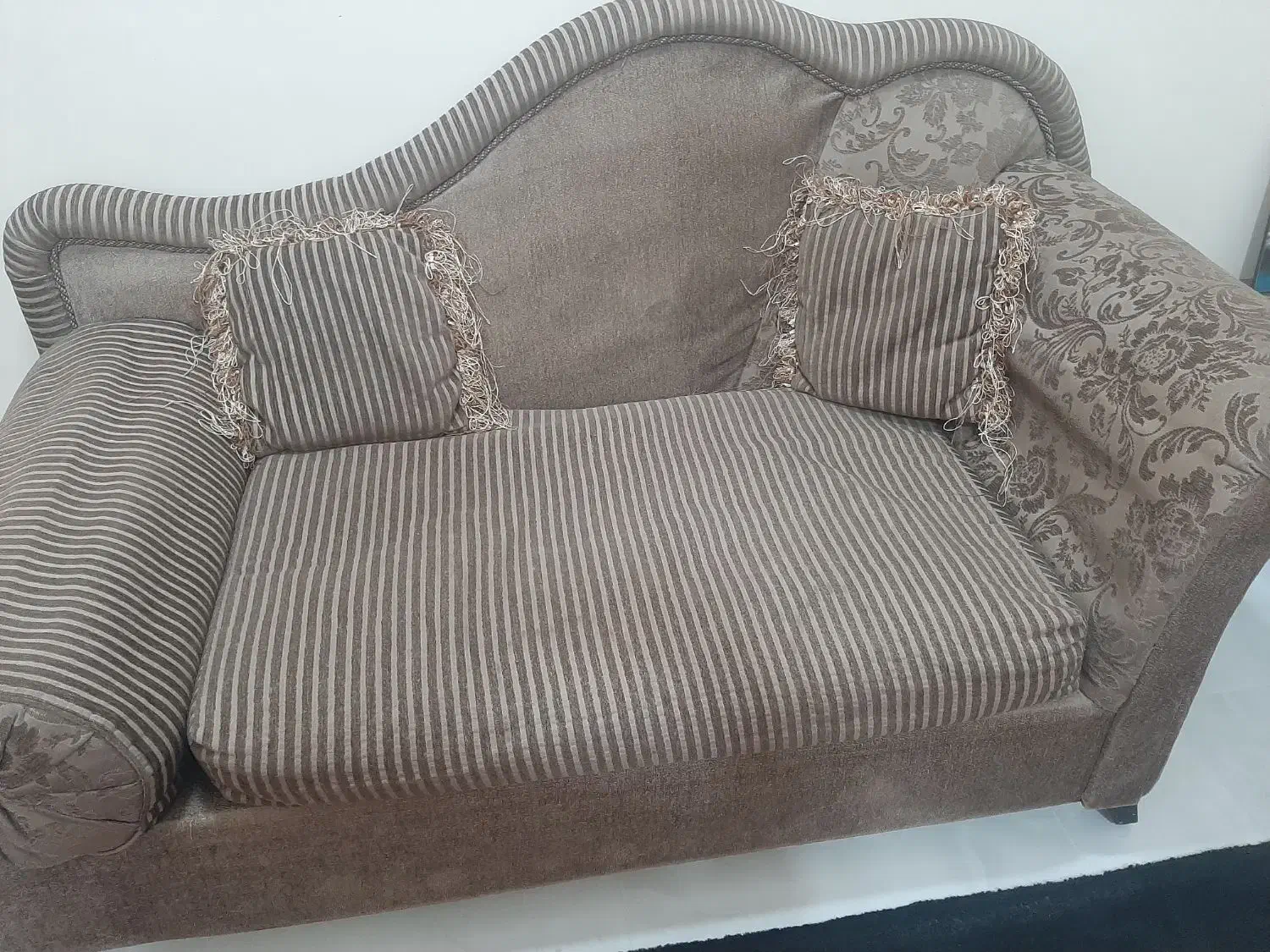 مبل8نفره|مبلمان خانگی و میز عسلی|ریگ, |دیوار