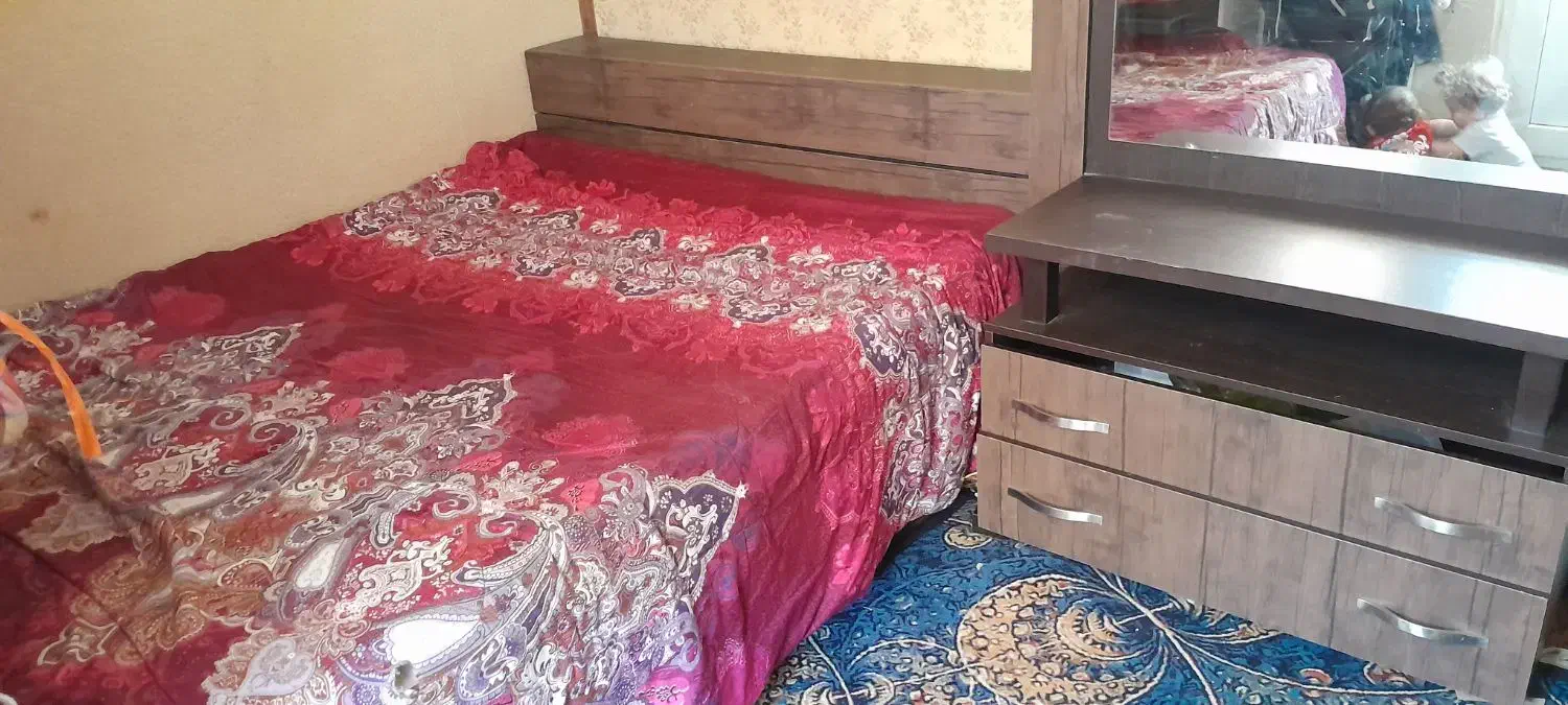 تخت خواب دونفره|تخت و سرویس خواب|بانش, |دیوار