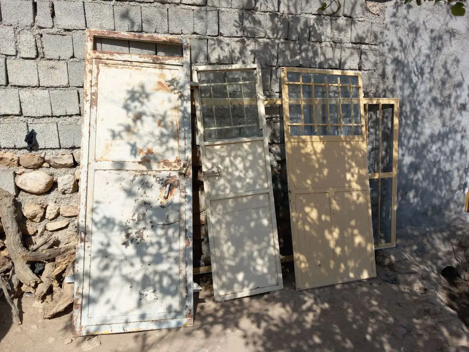 درب اهنی|مصالح و تجهیزات ساختمان|کارزان, |دیوار