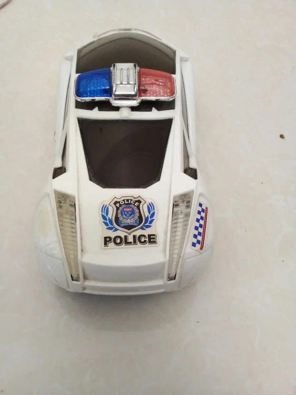 ماشین اسباب بازی سالم پلیس|اسباببازی بچه|همدان, |دیوار