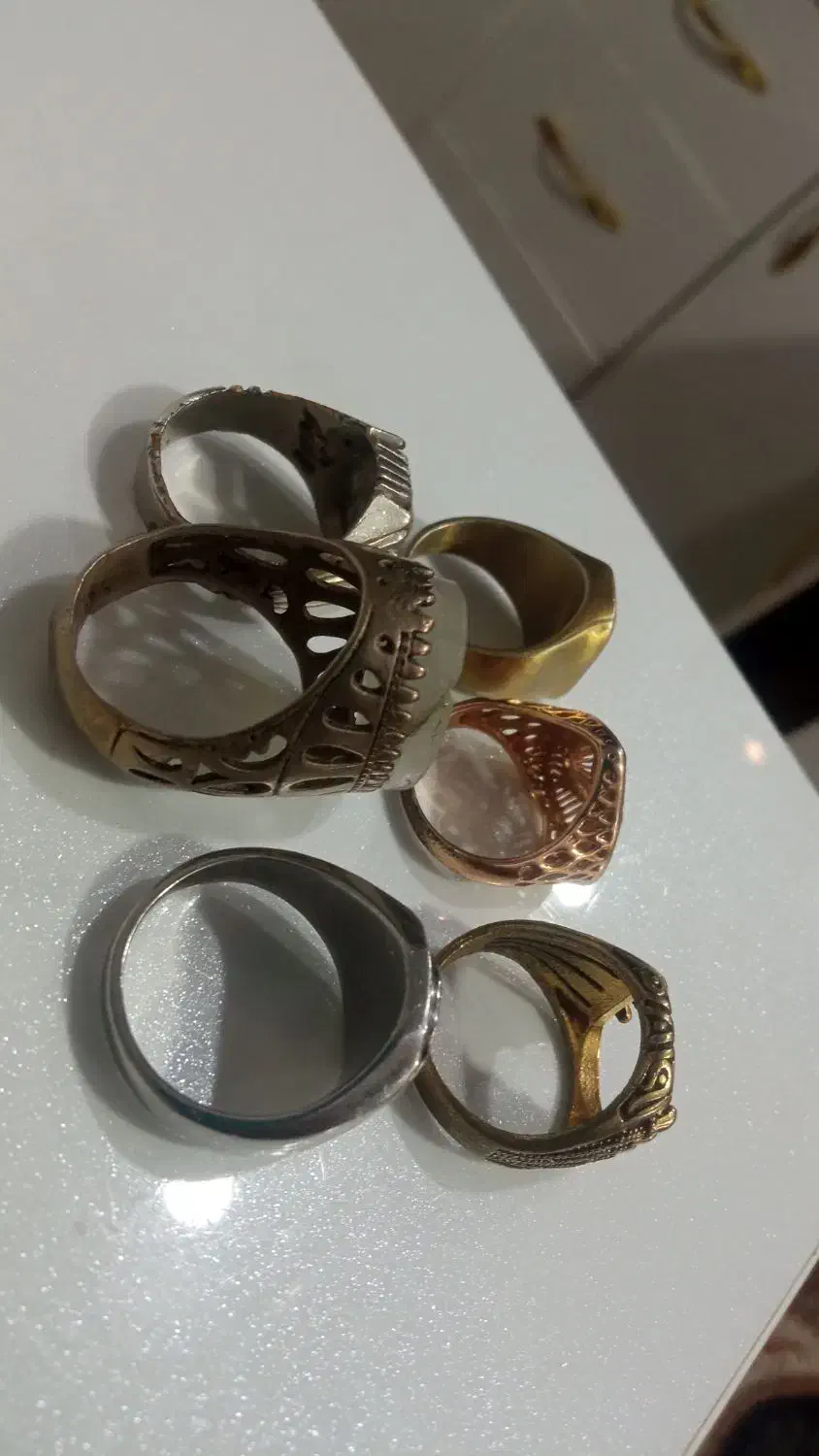 انگشتر|جواهرات|اهواز, کوی طلاب|دیوار