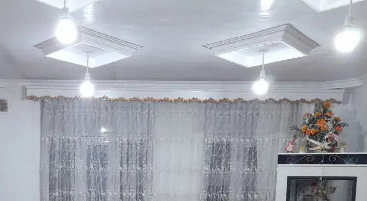 کتیبه سفید طلایی|کتابخانه، شلف، قفسه‌های دیواری|همدان, |دیوار