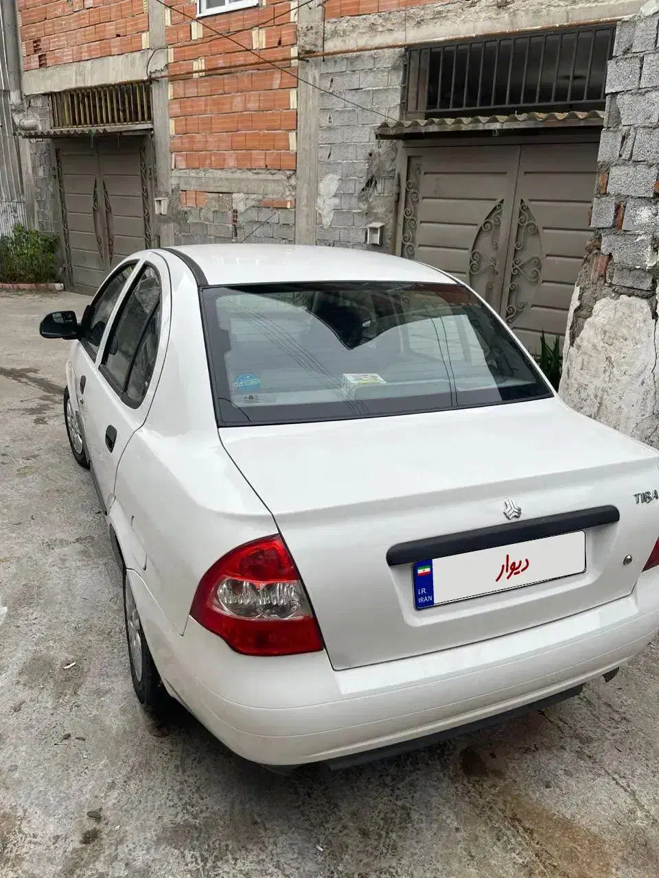 تیبا صندوقدار مدل ۹۸ بیرنگ|خودرو سواری و وانت|بابل, |دیوار