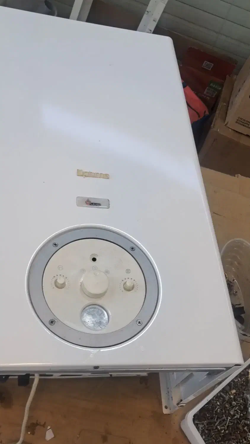 پکیچ بوتان با ضمانت|آبگرمکن، پکیج، شوفاژ|رشت, رشتیان|دیوار