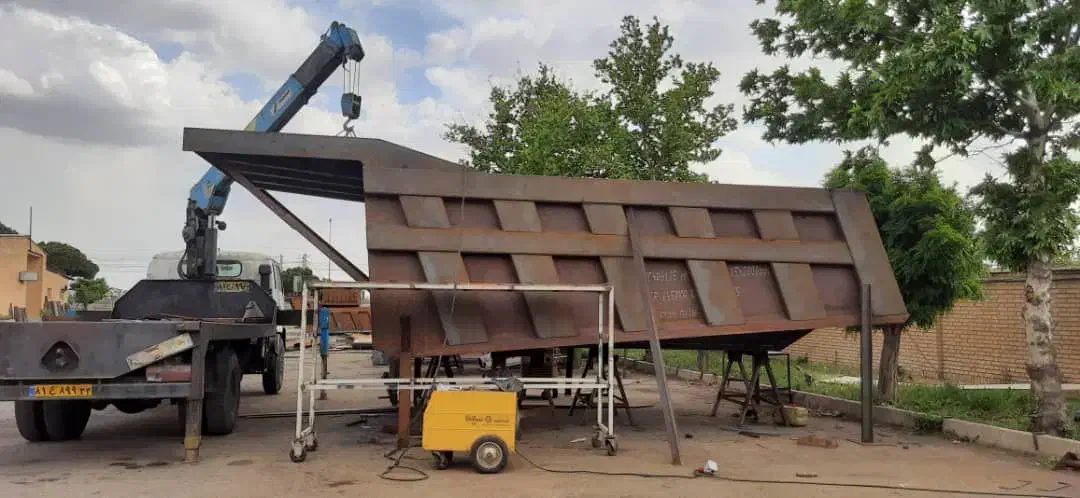 جوشکار CO2کار ،آهنگر ،مونتاژ کار و اطاق کمپرسی ساز|استخدام صنعتی، فنی، مهندسی|کوهسار (البرز), |دیوار