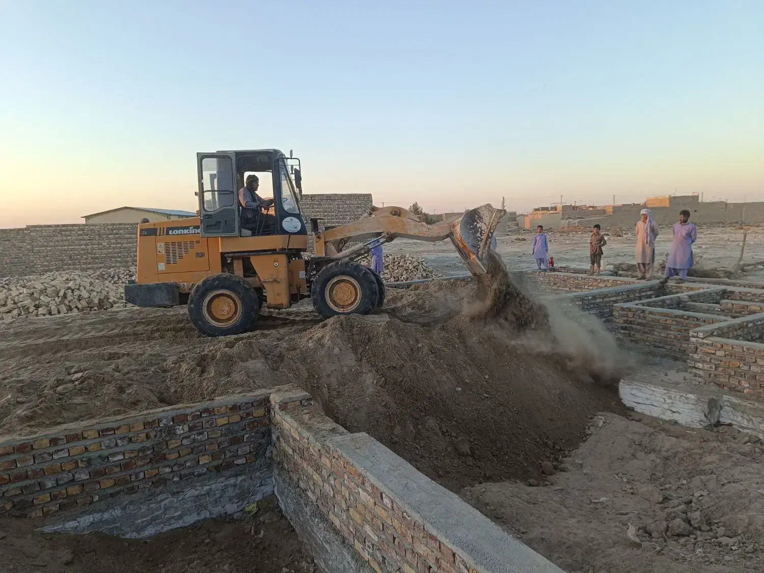 حمل ریگ خاک توپری خانه بالودر|خدمات حمل و نقل|زابل, |دیوار