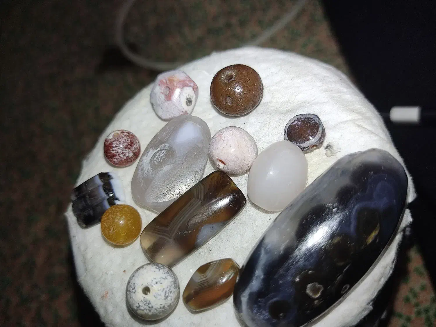 مهره کهنه قدیمی قدیم|کلکسیون اشیاء عتیقه|فیروزآباد (فارس), |دیوار