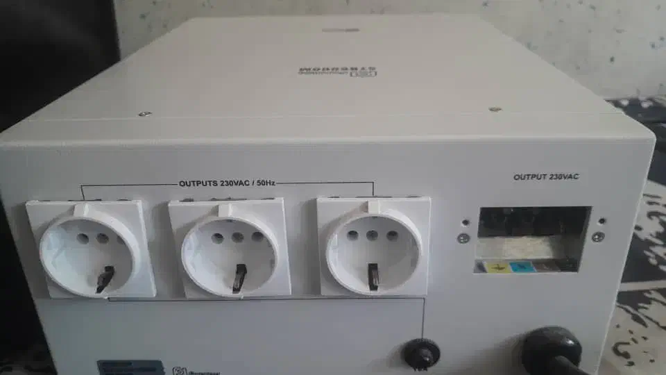 استابلایزر 25آمپر 6kva فاراتل.مناسب لیزر|قطعات و لوازم جانبی رایانه|اصفهان, شهشهان|دیوار