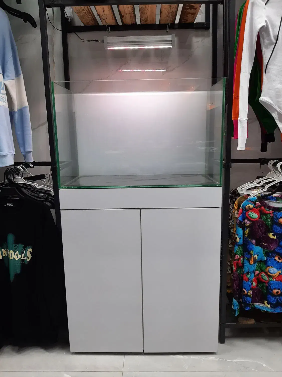 آکواریوم ریملس ۱۰ میل در حد نو|ماهی|شهریار, شهرک بهاران (ویره)|دیوار