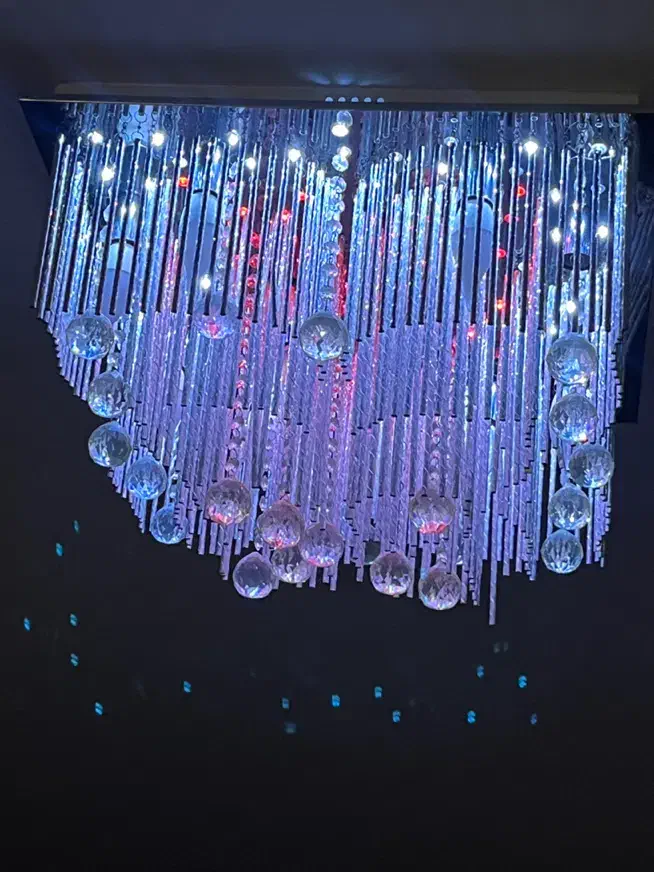 لوستر|لوستر و چراغ آویز|مشهد, شهید فرامرز عباسی|دیوار