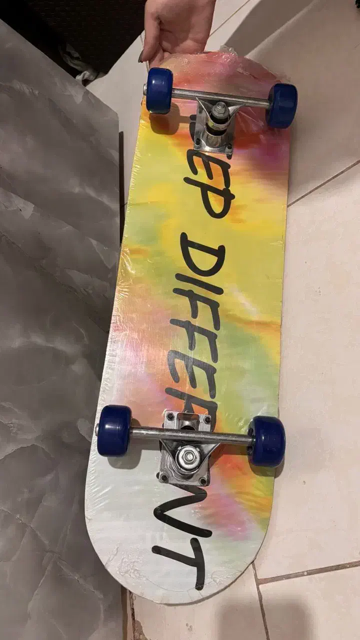 اسکیت برد|دوچرخه، اسکیت، اسکوتر|قرچک, میرزائی شمالی|دیوار